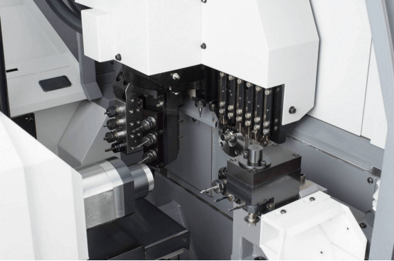 西鐵城走心機內(nèi)部結構